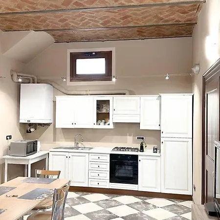 아파트 Nella Dimora Di Bassani A - Parcheggio Incluso *